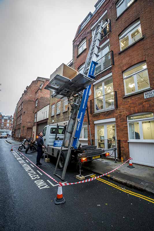 Hoist Hire : Moving Furniture During an Office Removals London